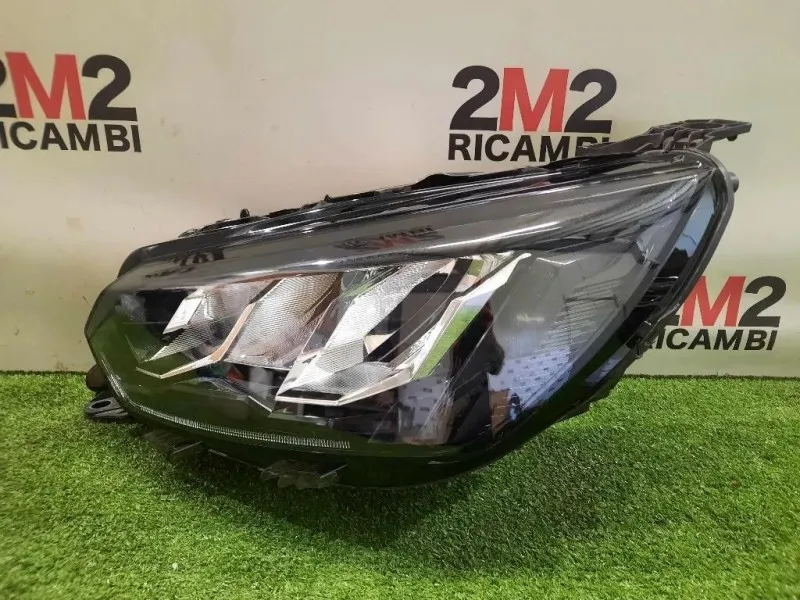 Proiettore ANT SX 9833036380 ECO LED Peugeot 2008 II 2020