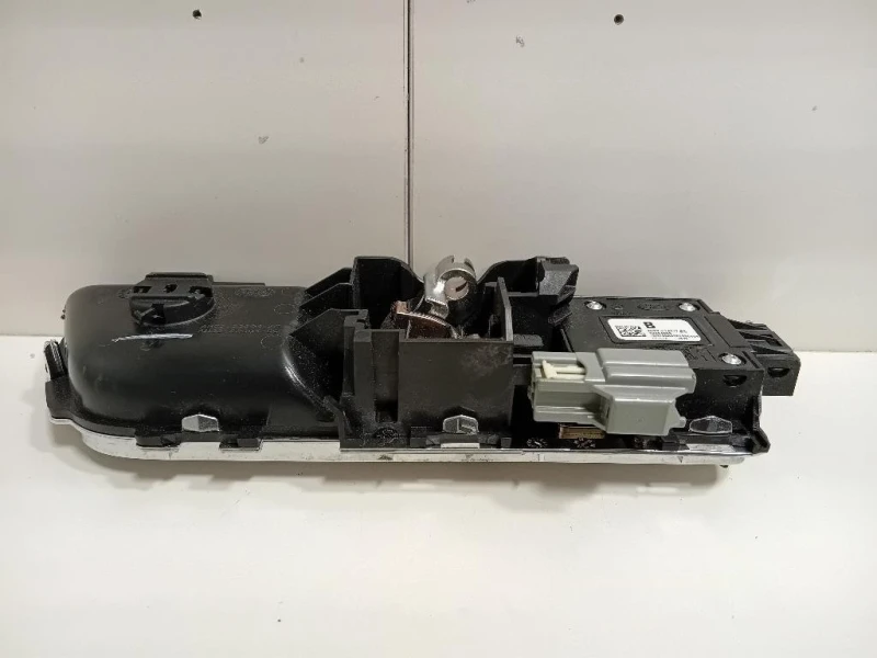 Maniglia Porta INT ANT SX AH22-14017-BA Land Rover Discovery V 2016