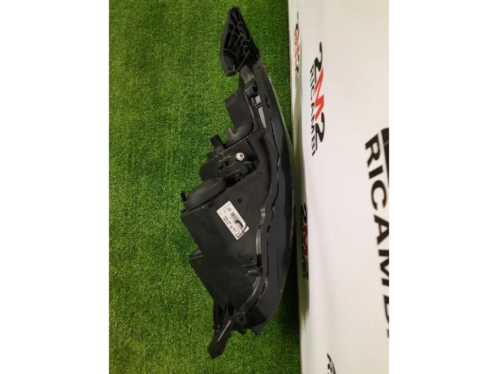 Proiettore ANT SX 9802221880 Peugeot 208 II 2019