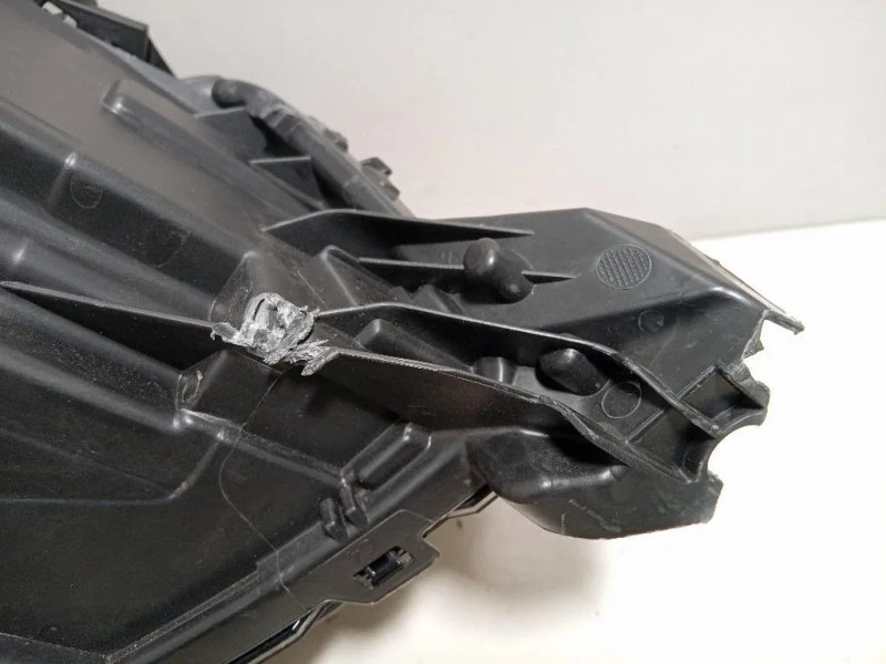 Proiettore ANT SX 9833036380 Peugeot 208 II 2019