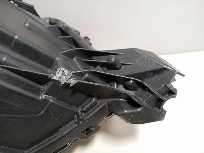 Proiettore ANT SX 9833036380 Peugeot 208 II 2019