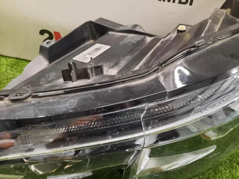 Proiettore ANT SX 9826572780 Peugeot 3008 II 2016