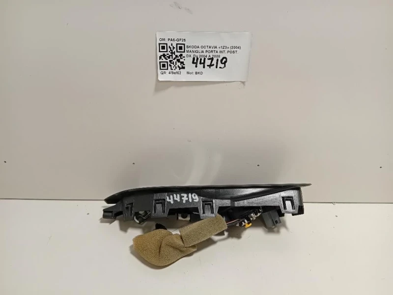 Maniglia Porta INT POST DX 1Z0839222A739 Skoda Octavia 1Z3 2004