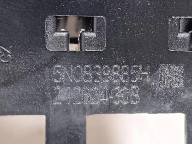 Maniglia Porta INT POST DX 5N0839885H DX+SX Volkswagen GOLF VII 2013