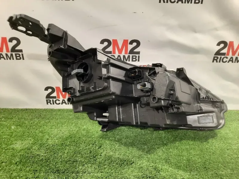 Proiettore ANT SX 98 362 302 8089914773 Peugeot 3008 II 2016