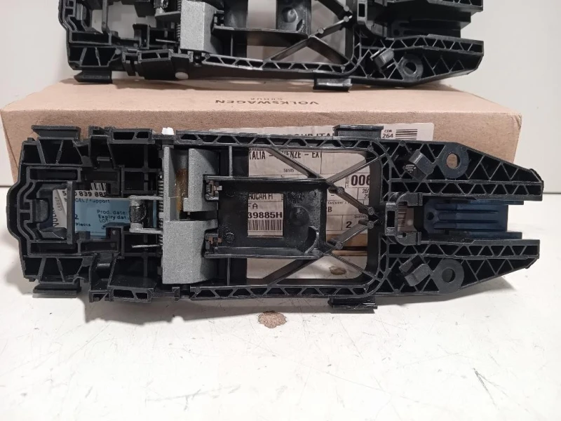 Maniglia Porta INT POST DX 5N0839885H DX+SX Volkswagen GOLF VII 2013