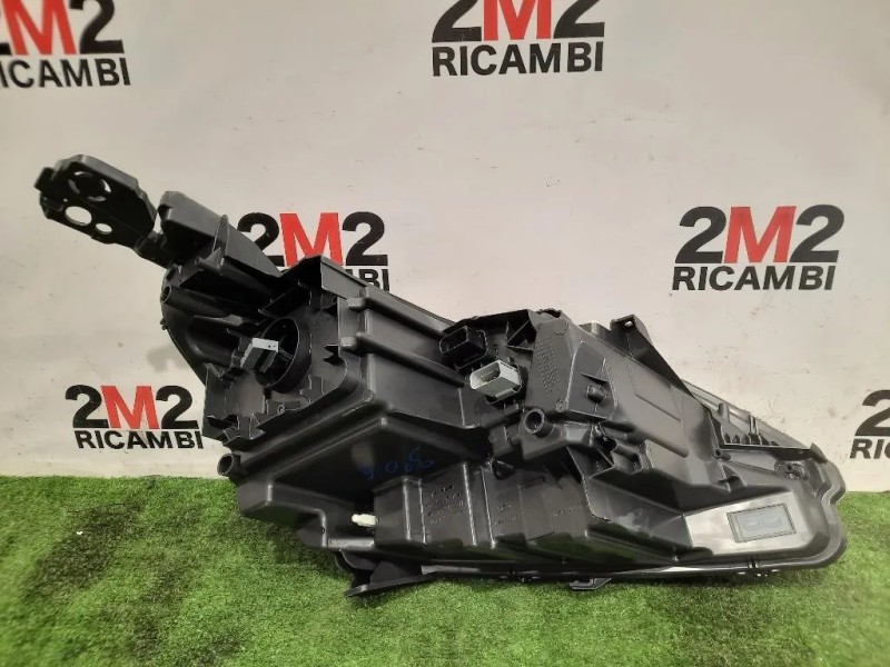 Proiettore ANT SX 98 362 302 80 Peugeot 3008 II 2016