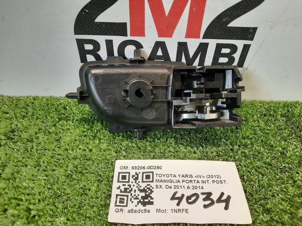 Maniglia Porta INT POST SX 69206-0D280 Toyota Yaris IV 2012