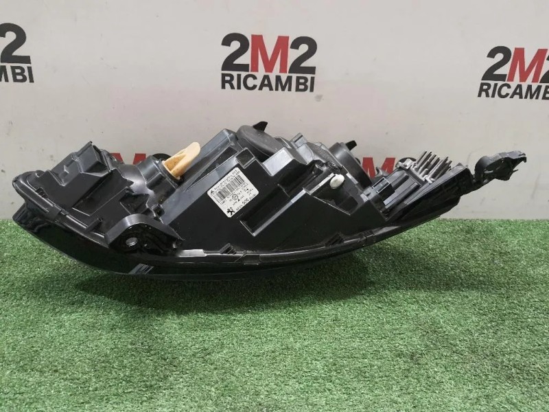 Proiettore ANT SX 9816990680 Peugeot 308 II 2017
