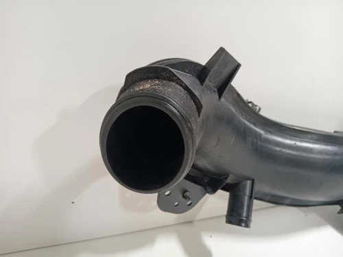 TUBO Flessibile Filtro ARIA AV61-9C623-B Ford KUGA II 2013