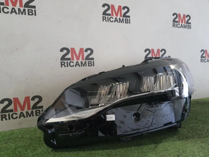 Proiettore ANT SX 1674017780 FARO PROIETTORE ANT 3008 Peugeot 5008 II 2017