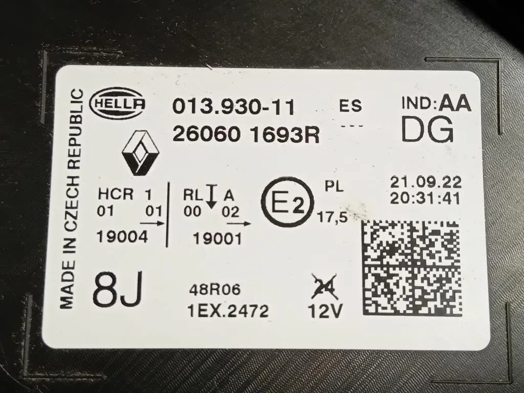 Proiettore ANT SX 260601693R DANNEGGIATO Renault Captur I 2017