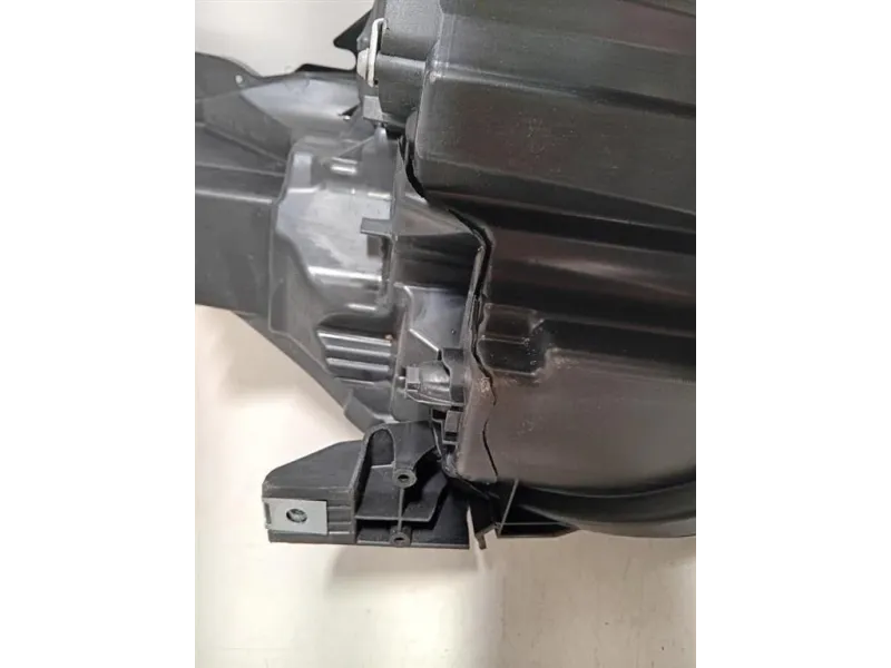 Proiettore ANT SX 260601693R DANNEGGIATO Renault Captur I 2017