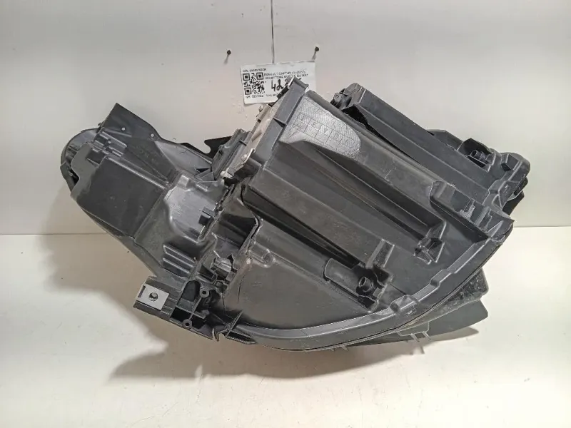Proiettore ANT SX 260601693R DANNEGGIATO Renault Captur I 2017