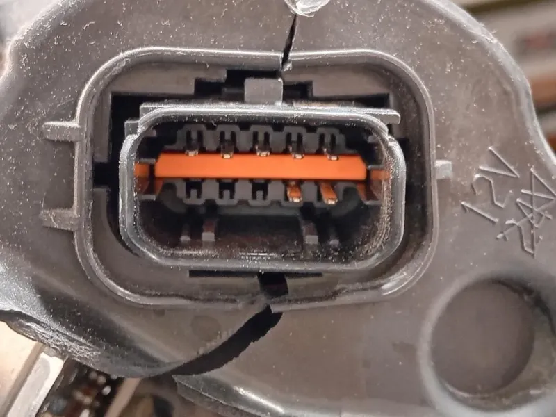 Proiettore ANT SX 260601693R DANNEGGIATO Renault Captur I 2017