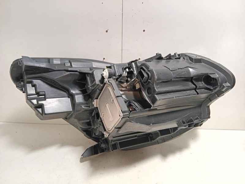 Proiettore ANT SX 260601693R DANNEGGIATO Renault Captur I 2017