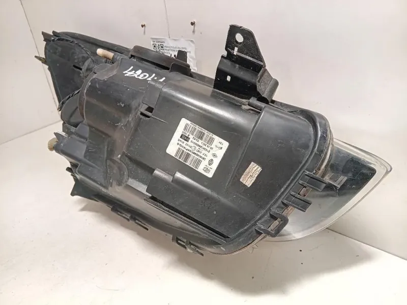 Proiettore ANT SX 260606688R Renault CLIO IV 2013