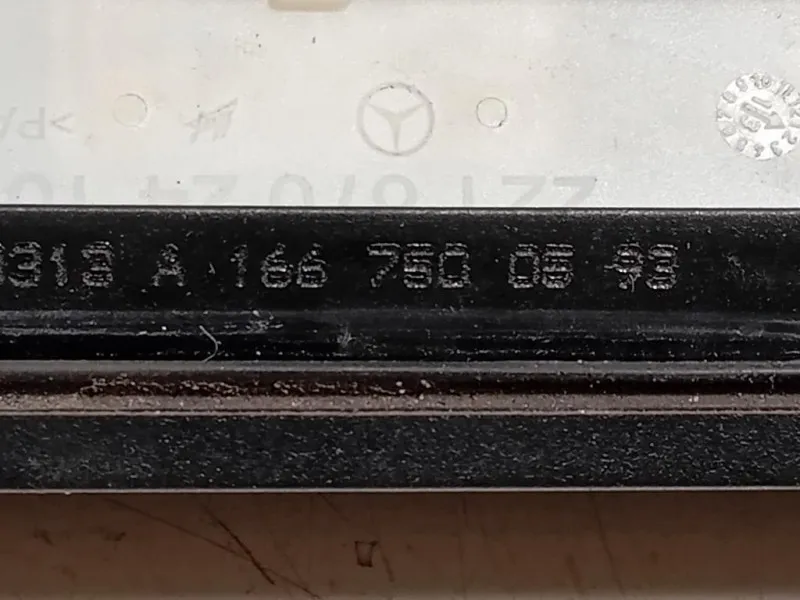 Maniglia Portello EST POST A1667500593 Mercedes Classe ML W166 2012