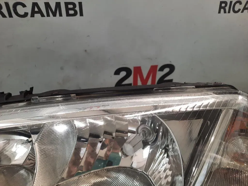 Proiettore ANT SX 89306990 Renault Megane II CC 2003