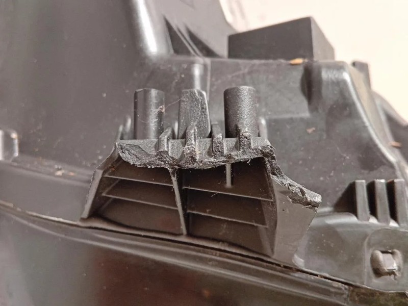 Proiettore ANT SX 260602792R Renault Mégane III 2012