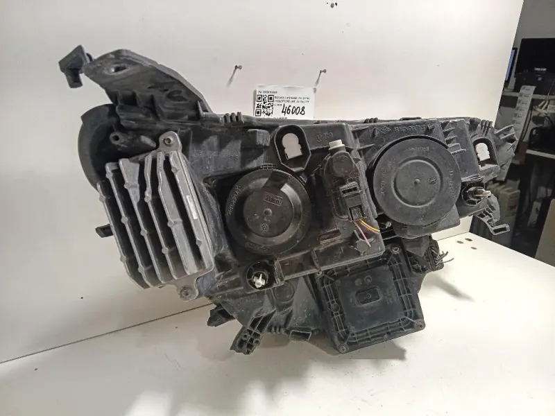 Proiettore ANT SX 260600396R Renault Mégane IV 2016