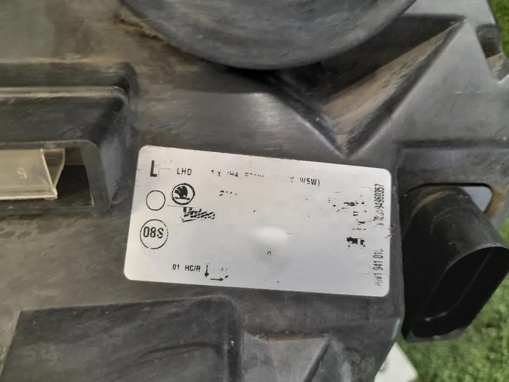 Proiettore ANT SX 6V1941015 Skoda Fabia NJ3 2014