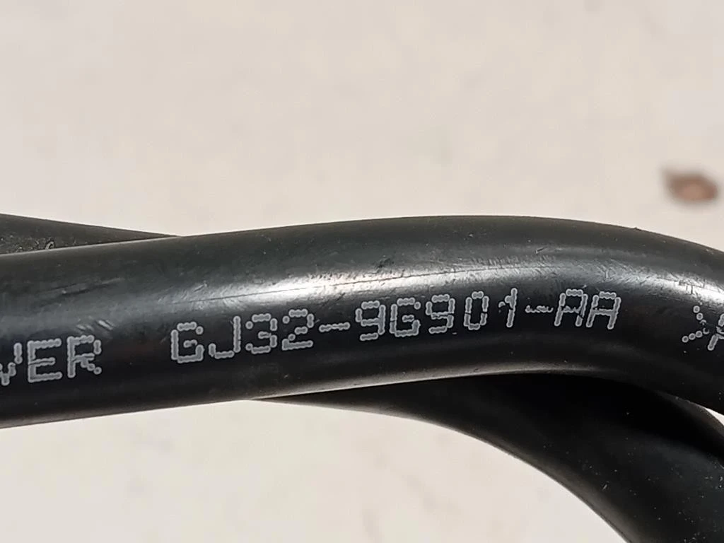 TUBO Introduzione Carburante GJ3296901-AA Jaguar E-pace 2017