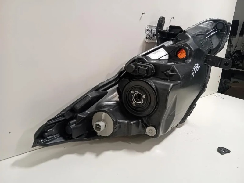 Proiettore ANT SX 811700H131 PROIETTORE FARO LUCE Toyota AYGO II 2014