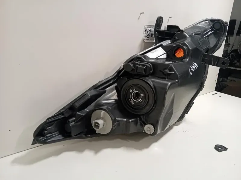 Proiettore ANT SX 811700H131 PROIETTORE FARO LUCE Toyota AYGO II 2014