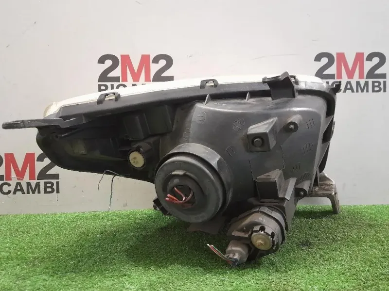 Proiettore ANT SX 8115042160 Toyota RAV 4 II 2000