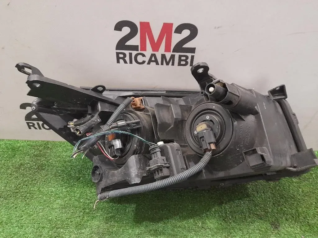 Proiettore ANT SX 8117042311 Toyota RAV 4 III 2006