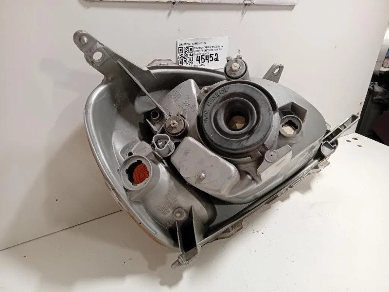 Proiettore ANT SX PROIETTORE ANT SX Toyota Yaris France I 2002