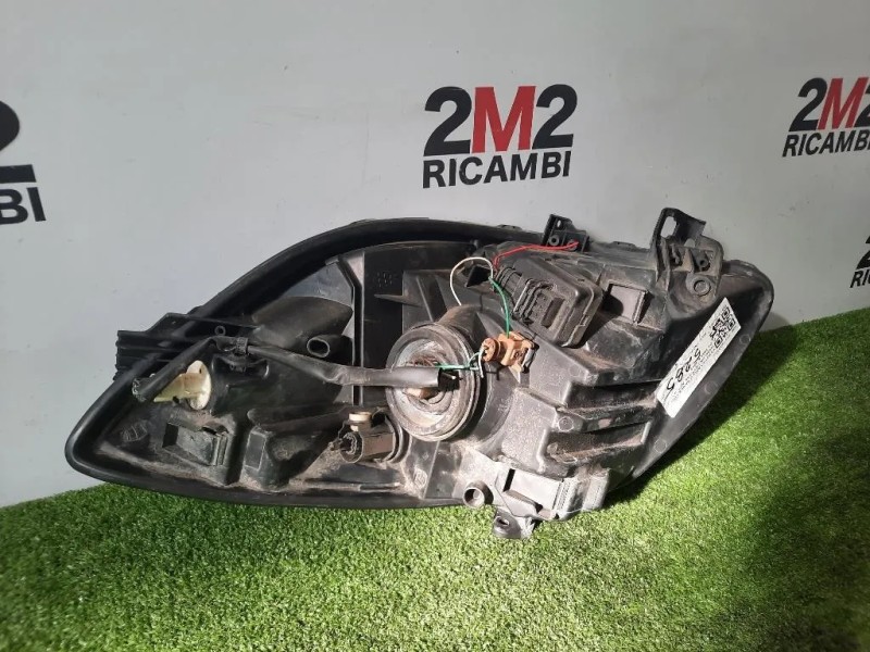 Proiettore ANT SX 811700D120 Toyota Yaris France II 2006