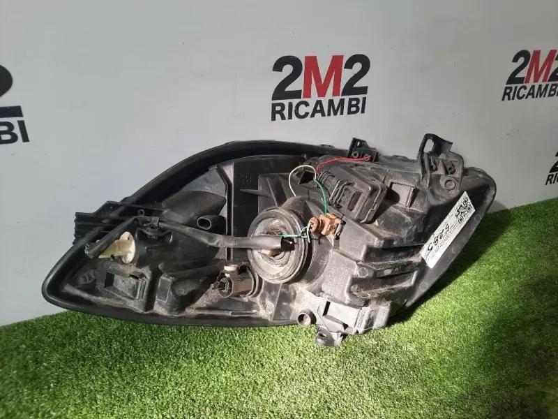 Proiettore ANT SX 811700D120 Toyota Yaris France II 2006