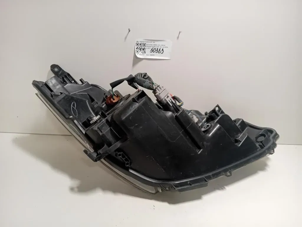 Proiettore ANT SX PROIETTORE ANT SX Toyota Yaris IV 2014