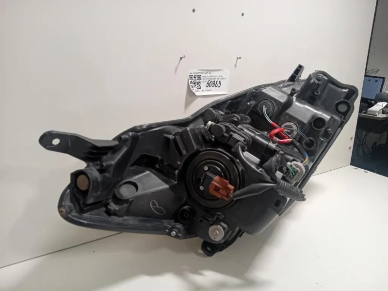 Proiettore ANT SX PROIETTORE ANT SX Toyota Yaris IV 2014