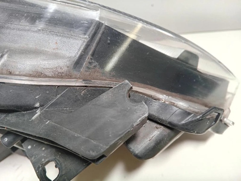 Proiettore ANT SX 811700DK00 Toyota Yaris IV 2017