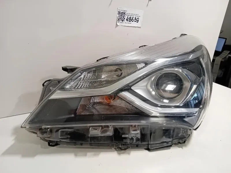 Proiettore ANT SX 811700DK00 Toyota Yaris IV 2017