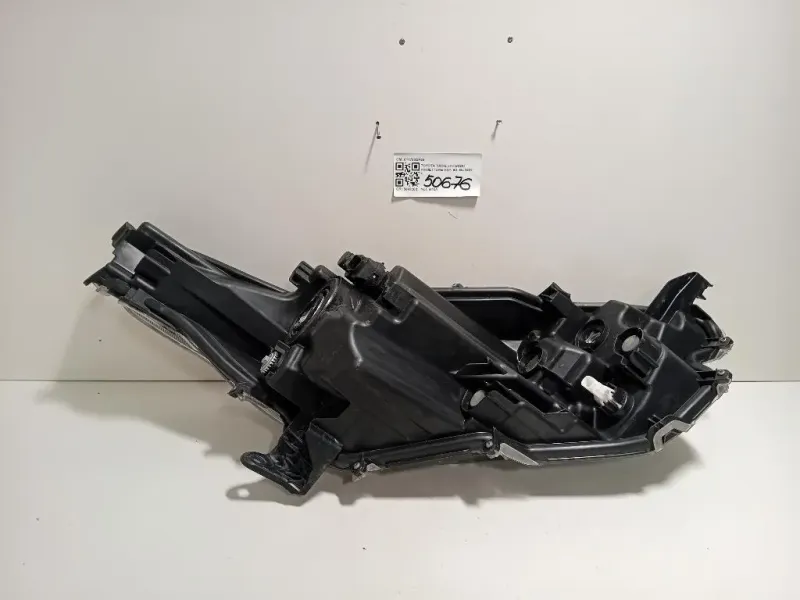 Proiettore ANT SX 811700DP30 Toyota Yaris V 2020