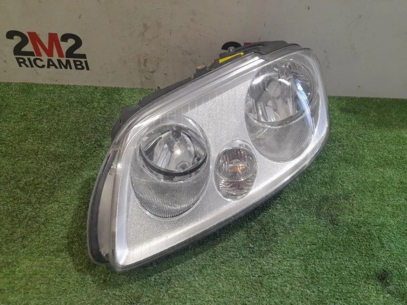Proiettore ANT SX 2IK0941005 Volkswagen Caddy III 2004