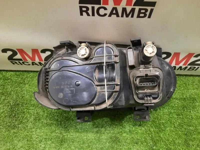 Proiettore ANT SX 1J1941015C Volkswagen GOLF IV 1998