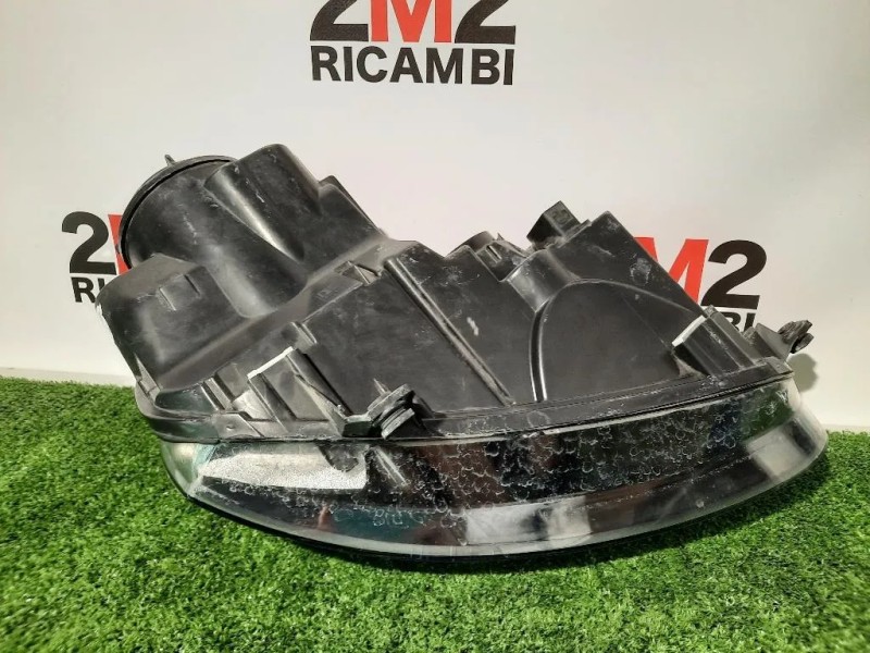 Proiettore ANT SX 1K6941029P Volkswagen GOLF V 2004