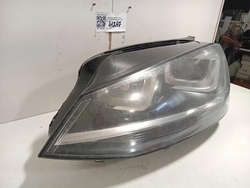 Proiettore ANT SX 5G2941031 DANNO IN FOTO Volkswagen GOLF VII 2017