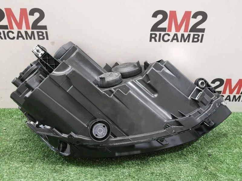 Proiettore ANT SX 5G1941005E Volkswagen GOLF VII 2017