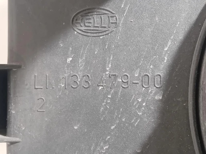 Proiettore ANT SX 301133467 Volkswagen Passat III 1994