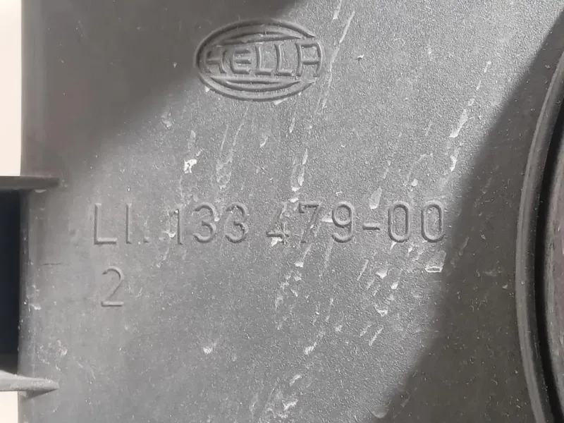 Proiettore ANT SX 301133467 Volkswagen Passat III 1994