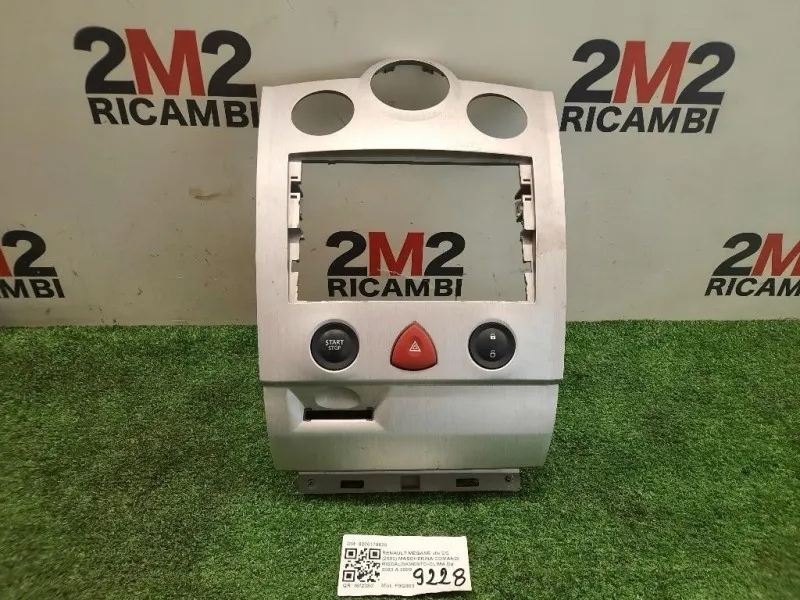 Mascherina Comandi Riscaldamento-clima 8200178630 Renault Megane II CC 2003