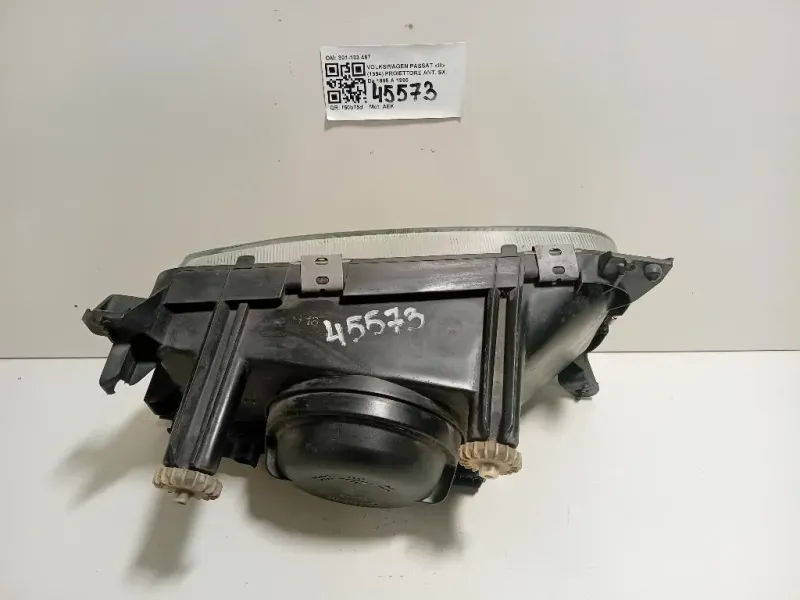Proiettore ANT SX 301133467 Volkswagen Passat III 1994