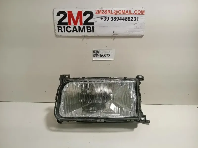 Proiettore ANT SX 301133467 Volkswagen Passat III 1994