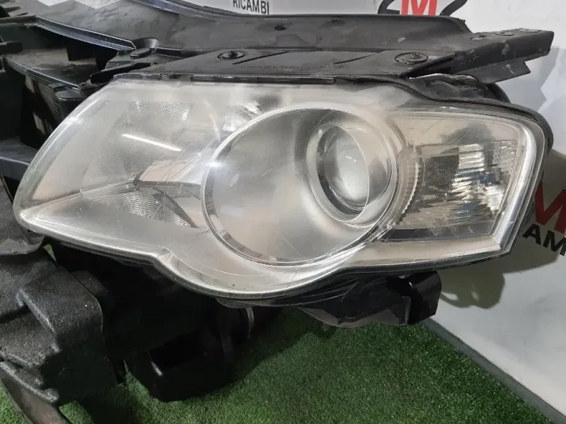 Proiettore ANT SX 3C0941005AD Volkswagen Passat V 2005